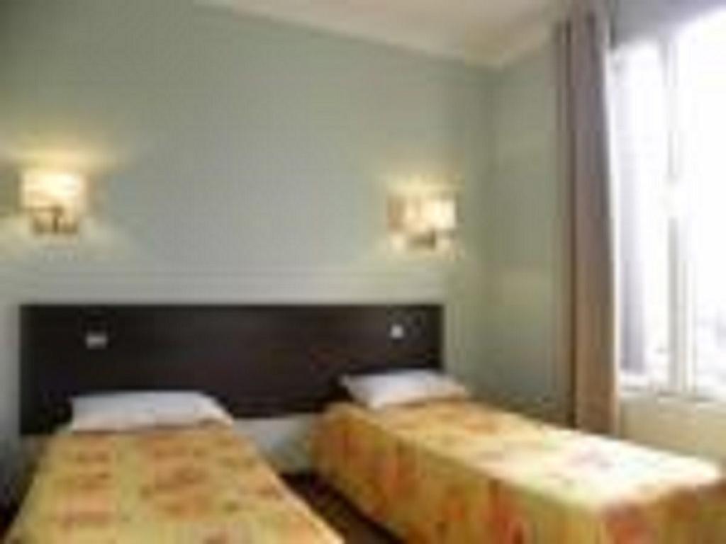 Hotel Le Bellevue - Paris Porte D'Orleans Кашан Екстериор снимка